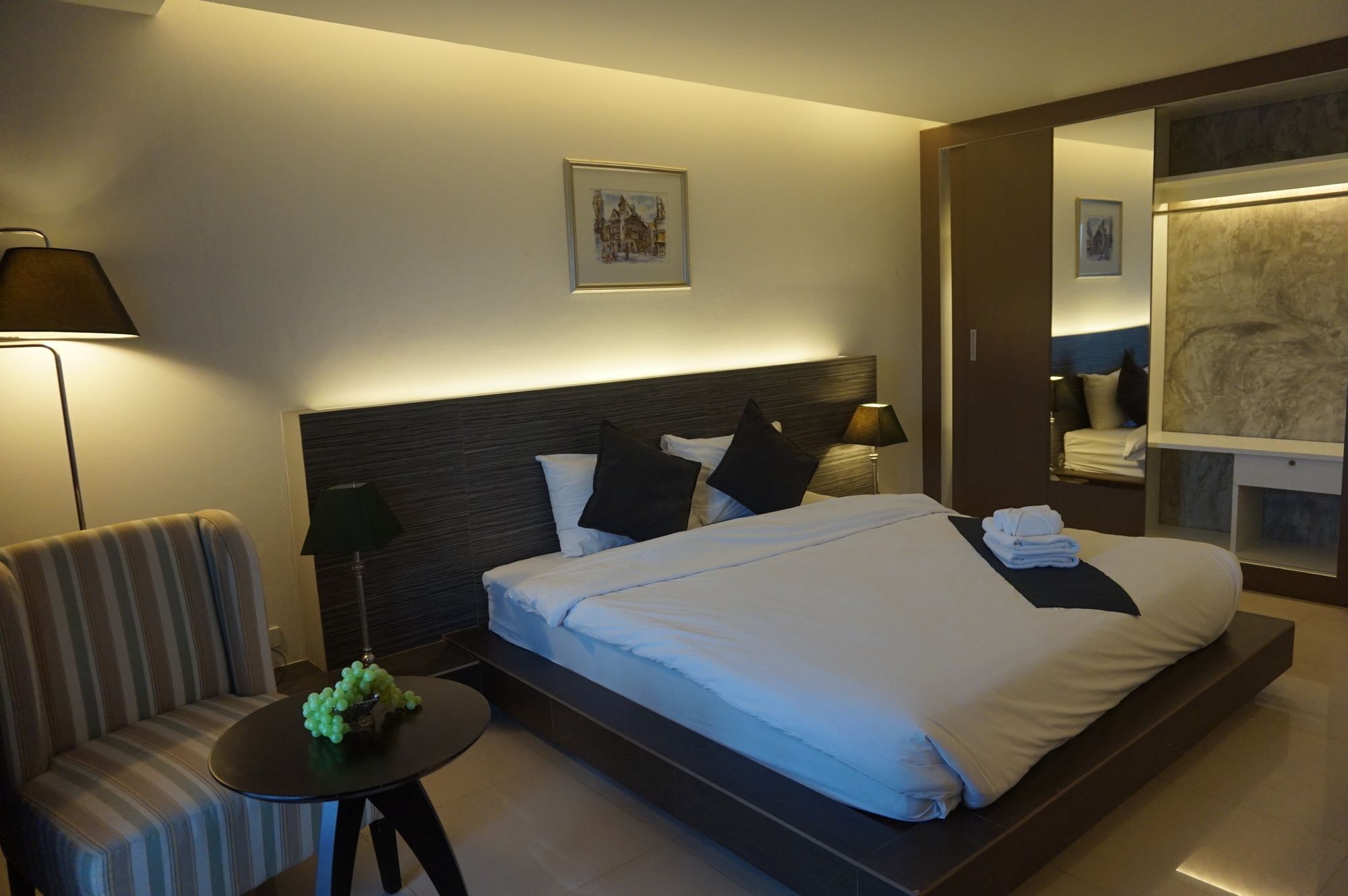 Fortune D Hotel Phitszanulok Kültér fotó