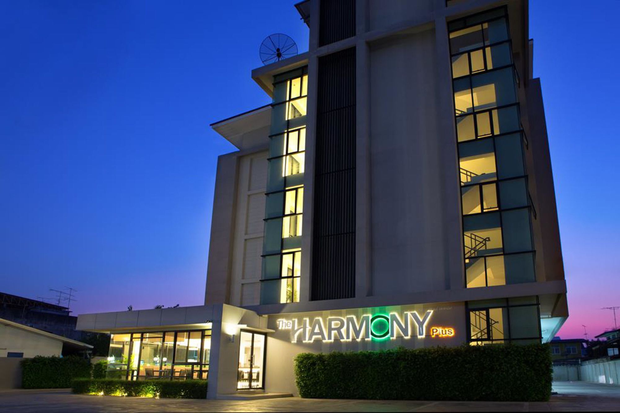 Fortune D Hotel Phitszanulok Kültér fotó