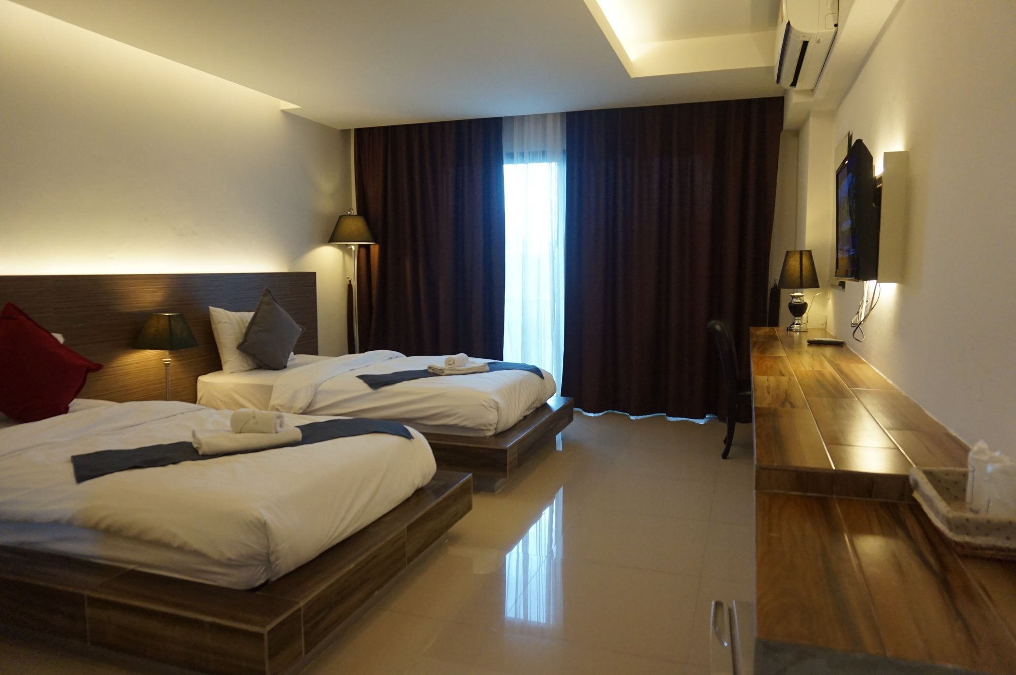 Fortune D Hotel Phitszanulok Kültér fotó