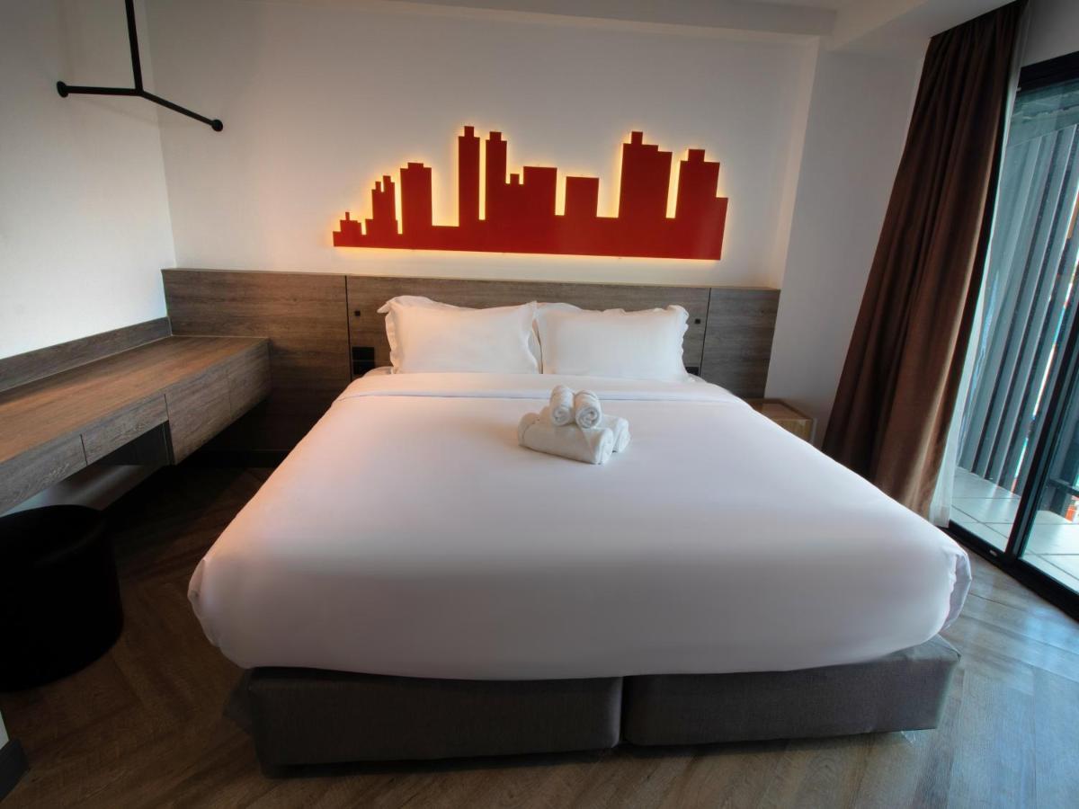 Fortune D Hotel Phitszanulok Kültér fotó