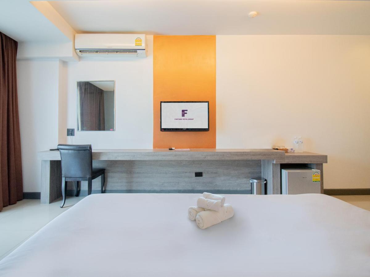 Fortune D Hotel Phitszanulok Kültér fotó